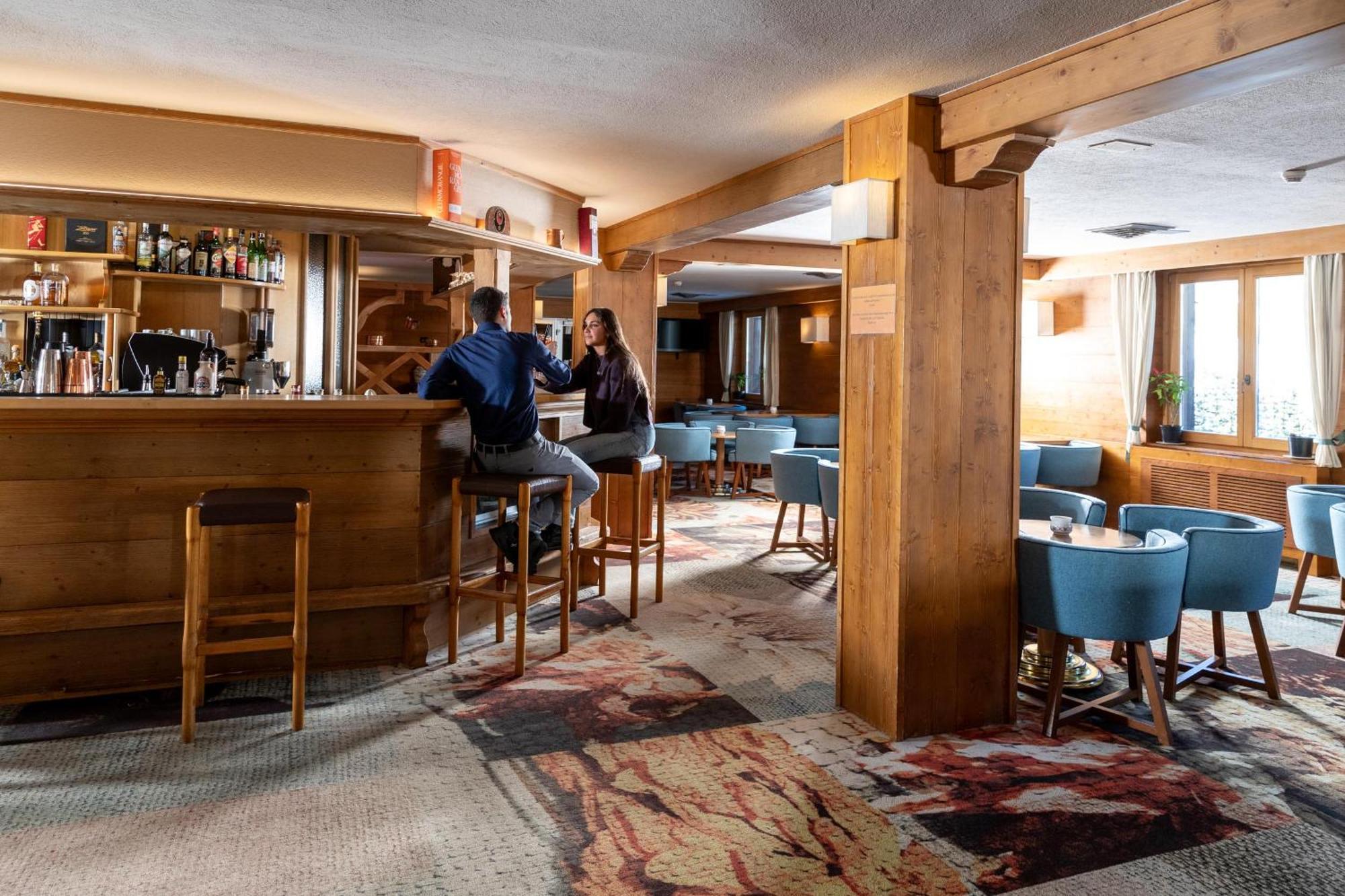 Hotel Intermonti 리비뇨 외부 사진