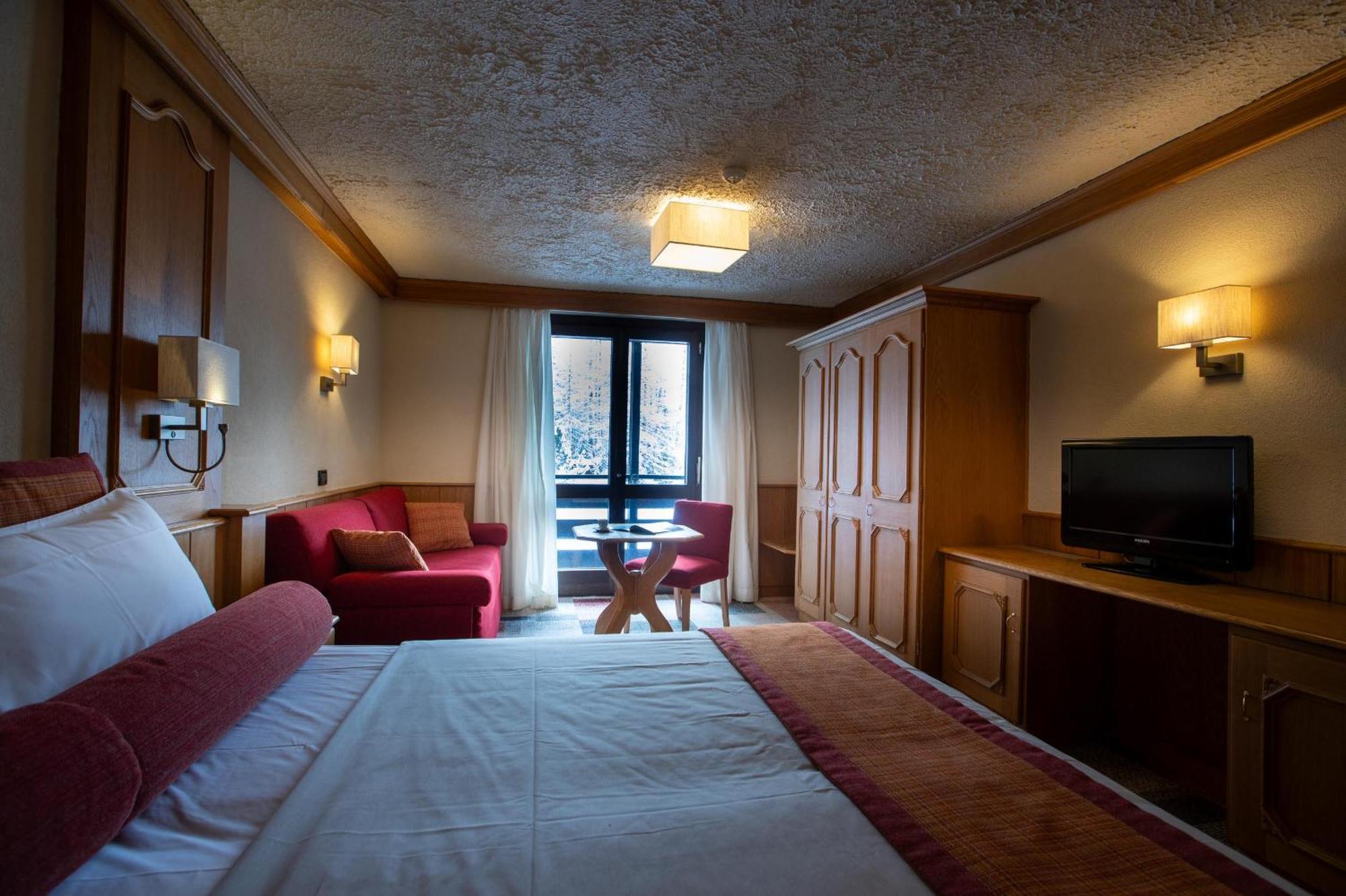 Hotel Intermonti 리비뇨 외부 사진