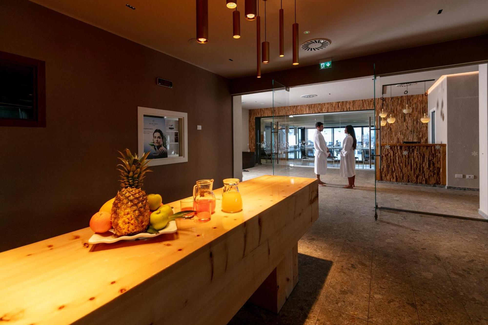Hotel Intermonti 리비뇨 외부 사진