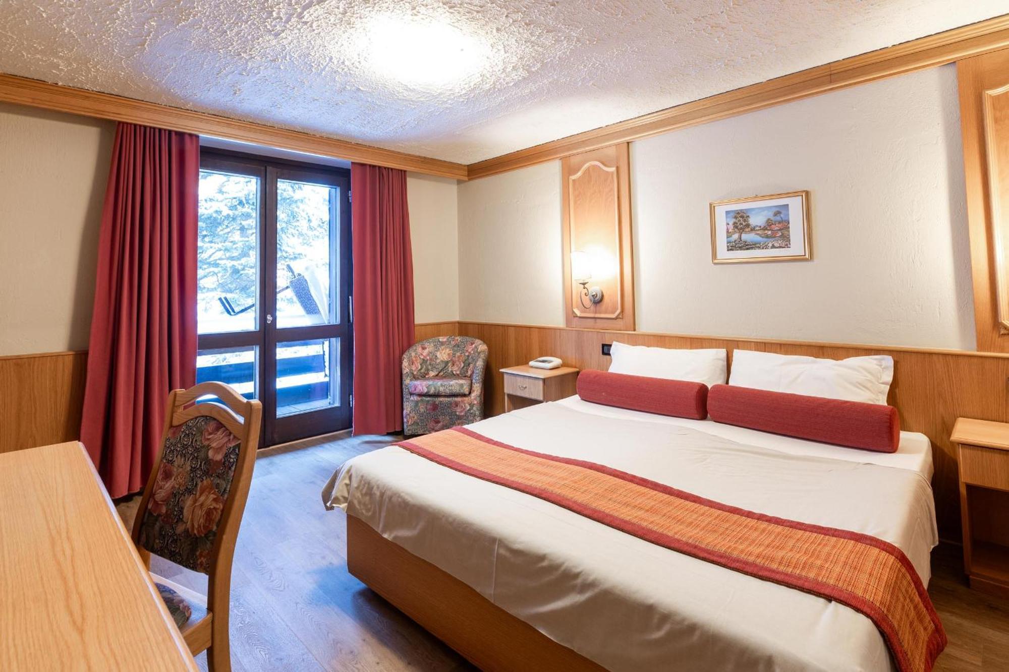 Hotel Intermonti 리비뇨 객실 사진