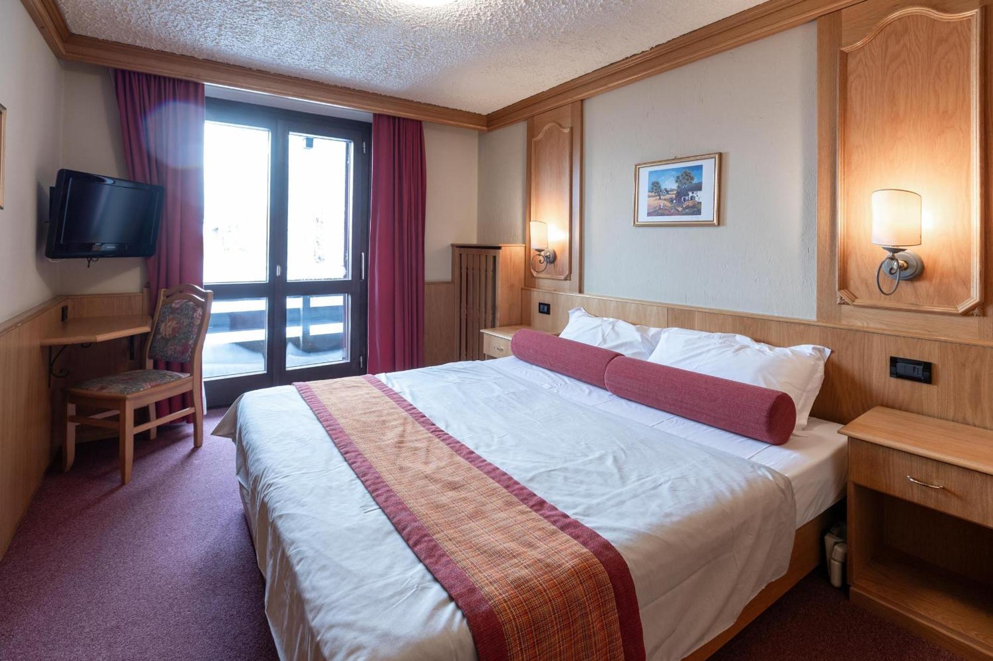 Hotel Intermonti 리비뇨 객실 사진