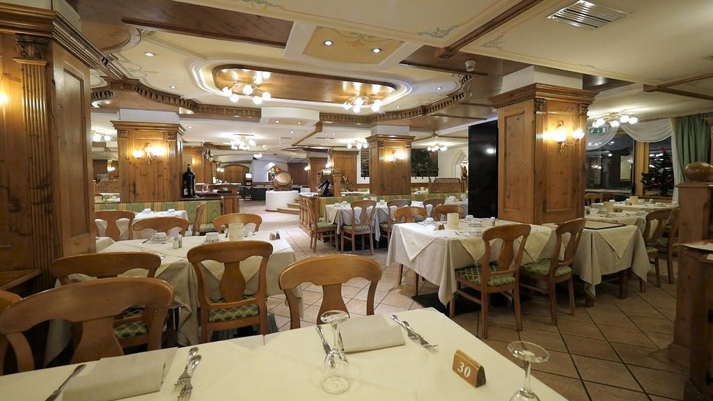 Hotel Intermonti 리비뇨 외부 사진